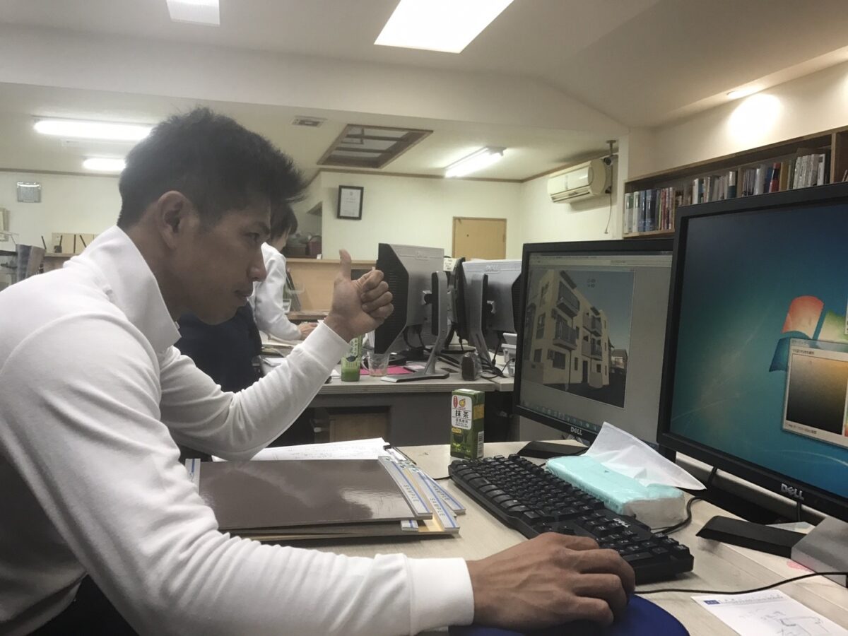 塗替え道場の社員の写真