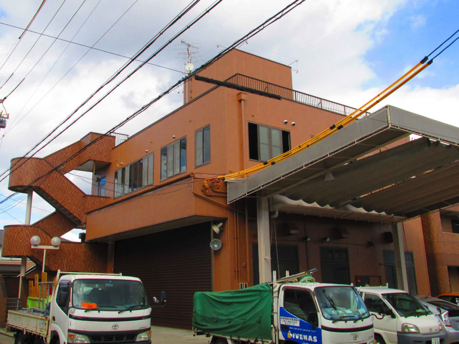 外壁塗装工事の施工後の写真