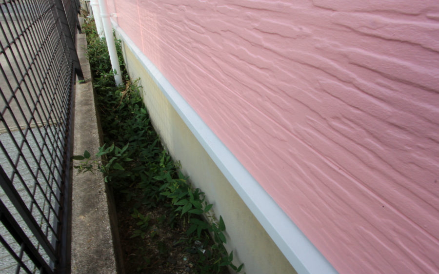 愛知県の外壁塗装工事の水切りの塗装後の写真